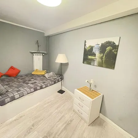 Your Saska Kepa Apartament *
