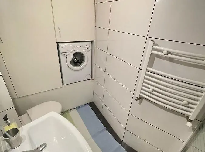 Your Saska Kepa Apartment *